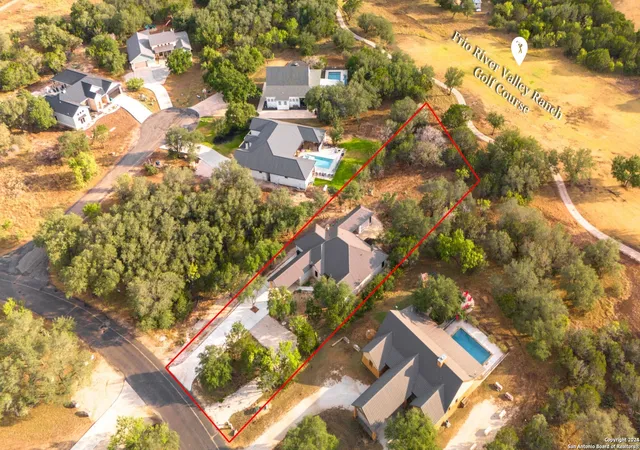 Photo 1 of Single family home for sale at 822 Mountain Valley, Concan, TX 78838 | MLS# 1808046 | Listing updated on 2025-09-13