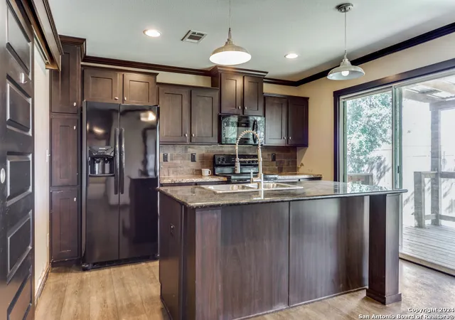 Photo 3 of Sale Pending at 197 Prairie 1520, Bandera, TX 78003 | MLS# 1808632 | Listing updated on 2025-11-17