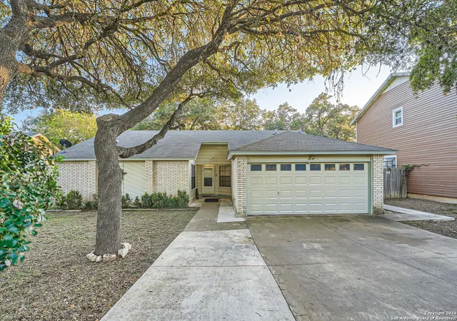 Homes for sale in San Antonio, TX | 7111 Bart Hollow, San Antonio, TX 78250 | MLS# 1811961