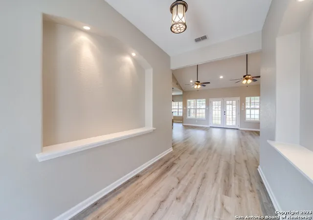 Photo 2 of Single family home for sale at 1144 Cedar Bend, Canyon Lake, TX 78133 | MLS# 1812138 | Listing updated on 2025-11-01