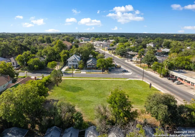 Homes for sale in San Antonio, TX | 101 Glenwood Ct, San Antonio, TX 78210 | MLS# 1812725