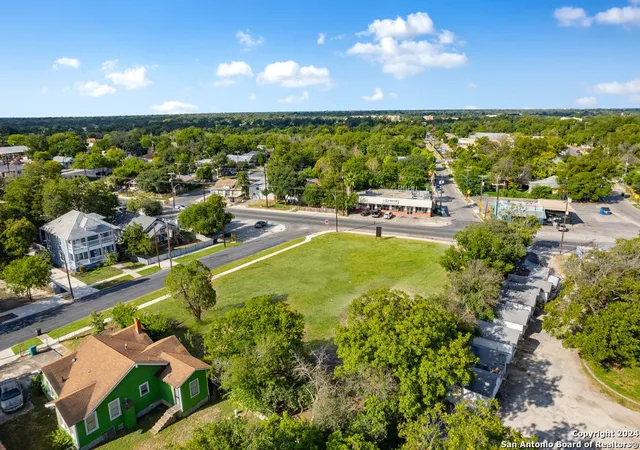 Homes for sale in San Antonio, TX | 101 Glenwood Ct, San Antonio, TX 78210 | MLS# 1812725