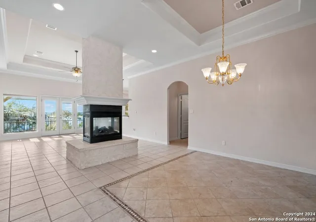 Photo 4 of Single family home for sale at 1925 Glenn Dr, Canyon Lake, TX 78133 | MLS# 1813363 | Listing updated on 2025-08-14