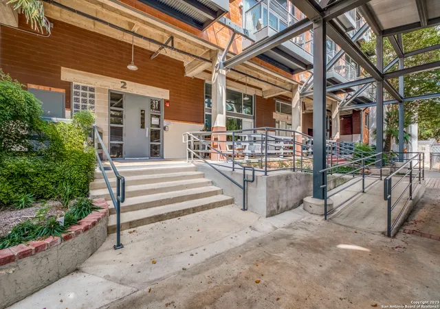 Photo 2 of Sale Pending at 1331 S Flores St #213, San Antonio, TX 78204 | MLS# 1813466 | Listing updated on 2026-03-10