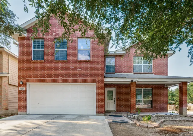 Photo 1 of Sale Pending at 7347 Concerto Dr, San Antonio, TX 78266 | MLS# 1814115 | Listing updated on 2025-11-07