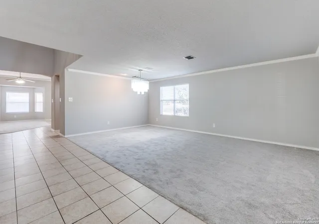 Photo 4 of Sale Pending at 7347 Concerto Dr, San Antonio, TX 78266 | MLS# 1814115 | Listing updated on 2025-11-07
