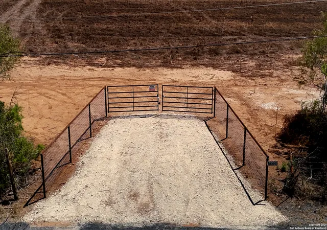 Photo 1 of Land for sale at 16568 New Berlin Rd, Saint Hedwig, TX 78152 | MLS# 1814124 | Listing updated on 2026-09-23