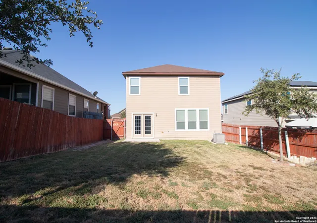 Photo 4 of Single family home for sale at 8410 Picoso Pt, San Antonio, TX 78252 | MLS# 1814168 | Listing updated on 2025-03-14