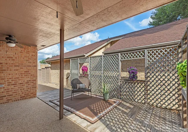 5th image of 1024 Robert Derrick Dr, Schertz, TX 78154 | MLS# 1814527
