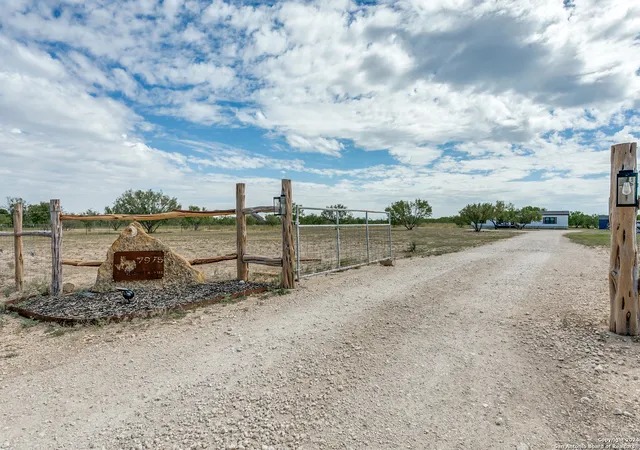 Land for sale at 7975 County Road 5223, D'Hanis, TX 78850 | MLS# 1814900