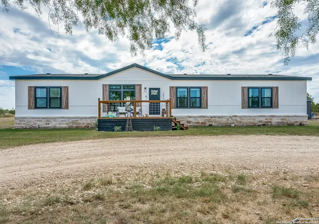 Photo 3 of Land for sale at 7975 County Road 5223, D'hanis, TX 78850 | MLS# 1814900 | Listing updated on 2026-07-31