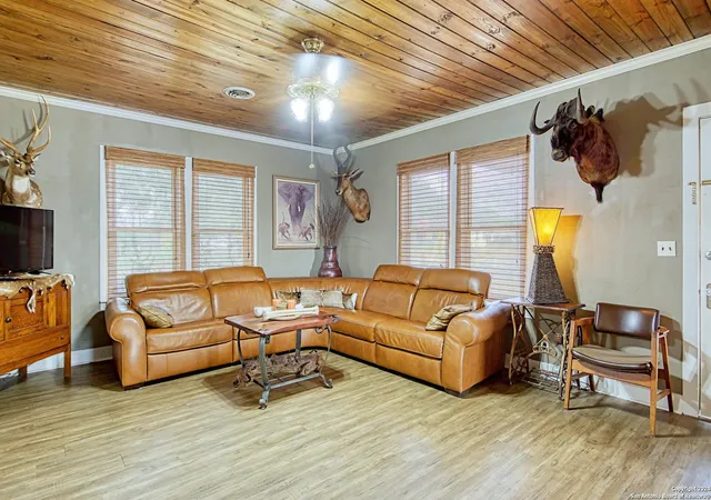 3rd image of 1801 3Rd St, Floresville, TX 78114 | MLS# 1814987