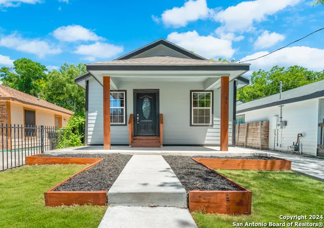 Photo 1 of Sale Pending at 341 Lone Star, San Antonio, TX 78204 | MLS# 1815532 | Listing updated on 2025-09-29