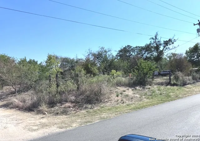 5th image of 18186 Wisdom Rd, Lytle, TX 78052 | MLS# 1815649