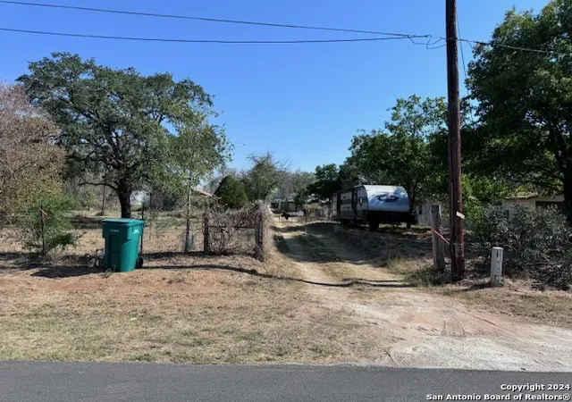 7th image of 18186 Wisdom Rd, Lytle, TX 78052 | MLS# 1815649