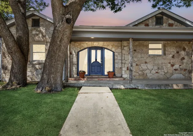 Photo 3 of House for sale at 751 Shearer Rd, Bulverde, TX 78163 | MLS# 1816279 | Listing updated on 2025-07-18