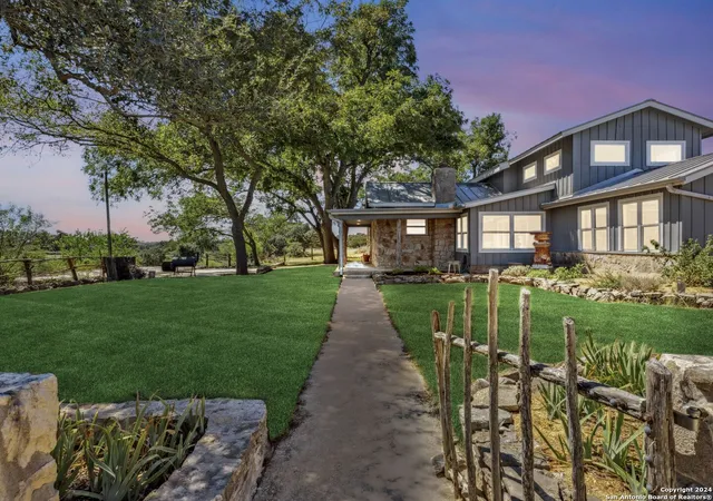 Photo 4 of House for sale at 751 Shearer Rd, Bulverde, TX 78163 | MLS# 1816279 | Listing updated on 2025-07-18