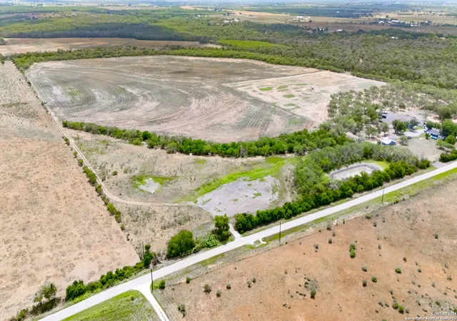 Photo 3 of House for sale at Tbd Santa Clara Rd, Seguin, TX 78155 | MLS# 1816585 | Listing updated on 2026-04-06