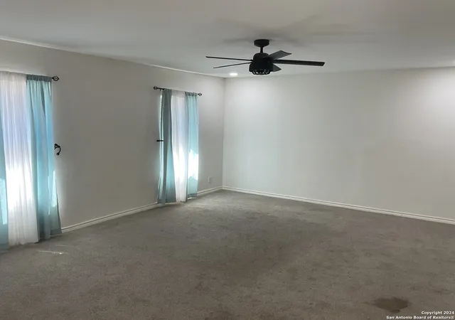 Photo 3 of Single family home for sale at 4543 Guadalajara Dr, San Antonio, TX 78233 | MLS# 1817102 | Listing updated on 2025-11-15