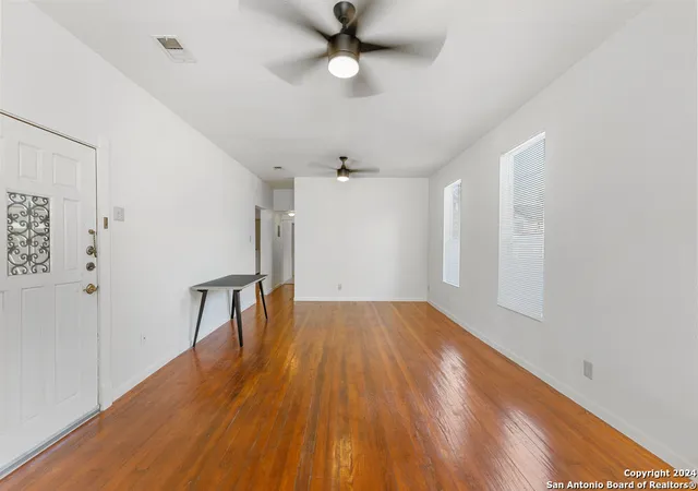 Photo 1 of Single family home for sale at 1615 N Pine St, San Antonio, TX 78208 | MLS# 1817396 | Listing updated on 2025-03-13