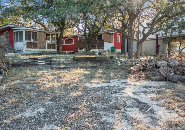 Photo 1 of Single family home for sale at 14811 Cranes Mill, Canyon Lake, TX 78133 | MLS# 1817496 | Listing updated on 2025-03-01