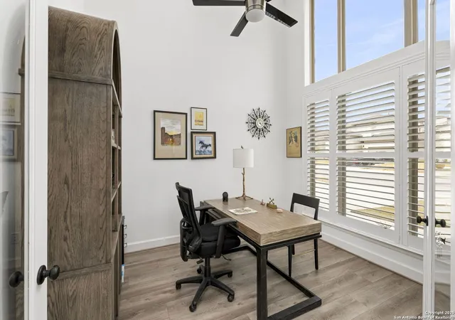 Photo 4 of Single family home for sale at 230 Navarro, Boerne, TX 78006 | MLS# 1817771 | Listing updated on 2025-09-03