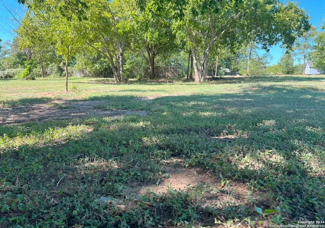3rd image of 00 Madison St, Elgin, TX 78621 | MLS# 1818891
