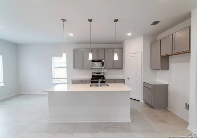 Photo 3 of Sale Pending at 16307 Ginger Xing, Elmendorf, TX 78112 | MLS# 1819311 | Listing updated on 2026-01-12