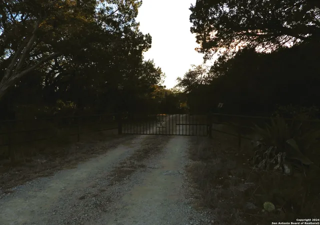 Photo 2 of Single family home for sale at 324 Harbour Way, Lakehills, TX 78063 | MLS# 1819542 | Listing updated on 2025-03-16