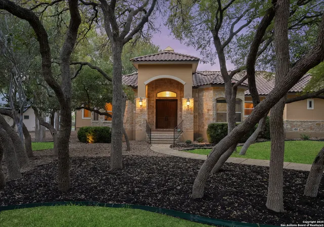 Photo 3 of Single family home for sale at 8415 Wild Wind Park, San Antonio, TX 78266 | MLS# 1821055 | Listing updated on 2025-09-04