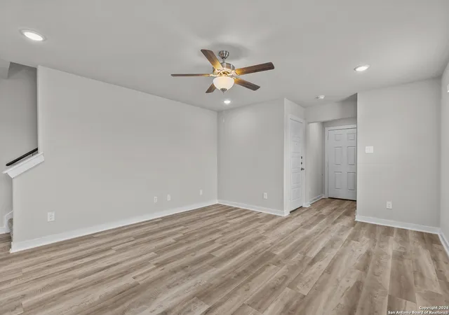 5th image of 763-767-781-785 Ryan Crossing, San Antonio, TX 78253 | MLS# 1822216