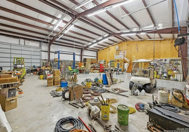 3rd image of 200 Highland Dr, Bandera, TX 78003 | MLS# 1822361