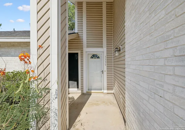 Photo 1 of Sale Pending at 3335 Lake Tahoe, San Antonio, TX 78222 | MLS# 1822380 | Listing updated on 2025-09-18
