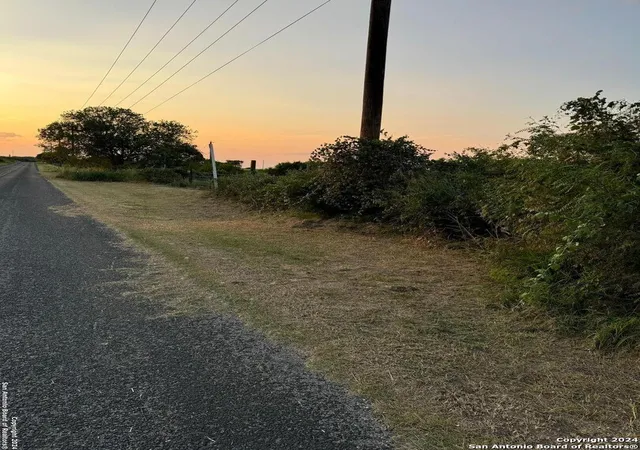 Photo 4 of Land for sale at 21316 Lamm Rd, Elmendorf, TX 78112 | MLS# 1822753 | Listing updated on 2025-10-05