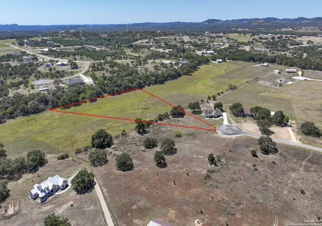3rd image of 731 Salt Grass Trail, Bandera, TX 78003 | MLS# 1822811