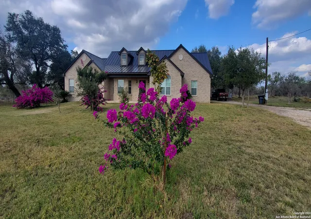 Photo 1 of Single family home for sale at 219 Pr 568, Castroville, TX 78009 | MLS# 1823827 | Listing updated on 2025-09-22