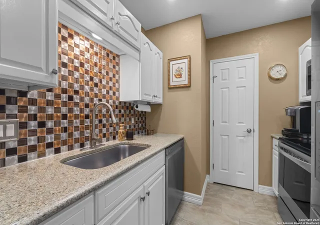 Homes for sale in San Antonio, TX | 1 Towers Park Lane #1205, San Antonio, TX 78209 | MLS# 1824409