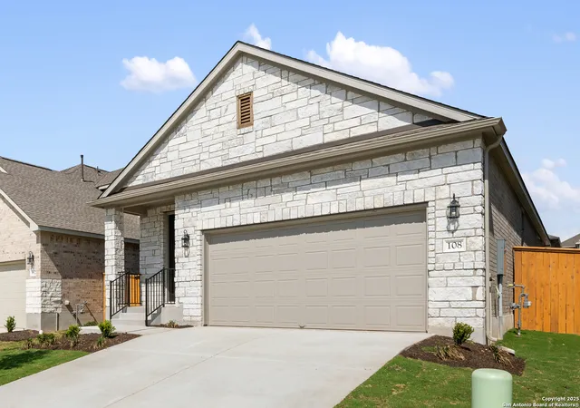 Photo 3 of Sale Pending at 108 Baron Von Gator Dr, San Marcos, TX 78666 | MLS# 1824458 | Listing updated on 2025-09-08