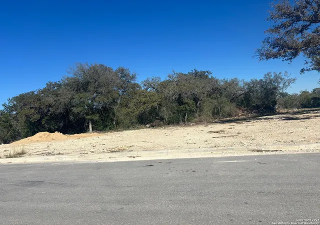 Photo 3 of Single family home for sale at 120 Rosanna Ridge, Universal City, TX 78148 | MLS# 1824573 | Listing updated on 2024-12-01