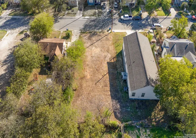 Photo 4 of Land for sale at 1827 Center St, San Antonio, TX 78202 | MLS# 1824615 | Listing updated on 2026-05-05