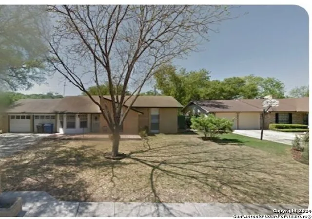 Photo 2 of Single family home for sale at 6227 Cairo Dr, San Antonio, TX 78229 | MLS# 1824620 | Listing updated on 2025-10-07
