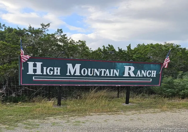 2nd image of Cr 2652 Lot 19 County Road 2652, Rio Medina, TX 78066 | MLS# 1824734