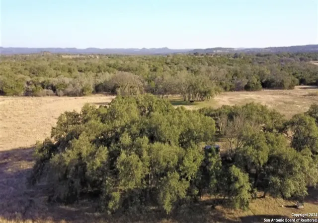 4th image of 251 Highgate Dr, Bandera, TX 78003 | MLS# 1824923