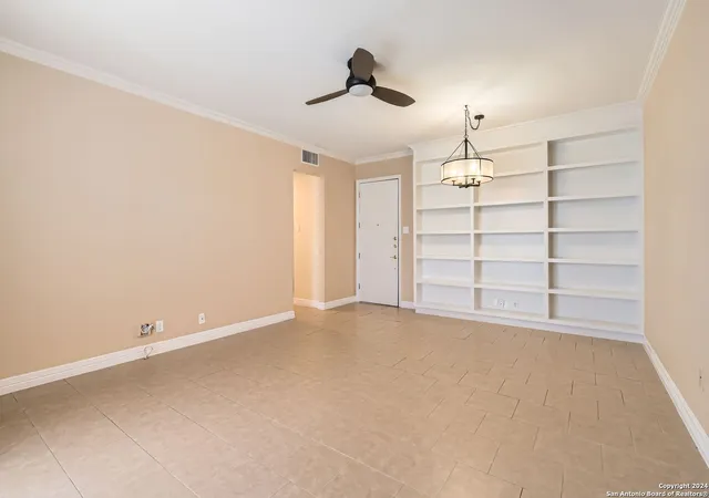 3rd image of 7711 Broadway #16B, San Antonio, TX 78209 | MLS# 1825011