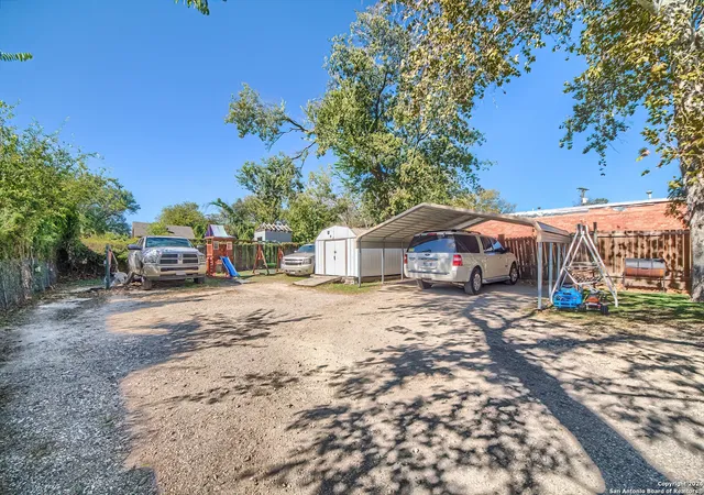 34th image of 211 Blanco Rd, San Antonio, TX 78212 | MLS# 1825022