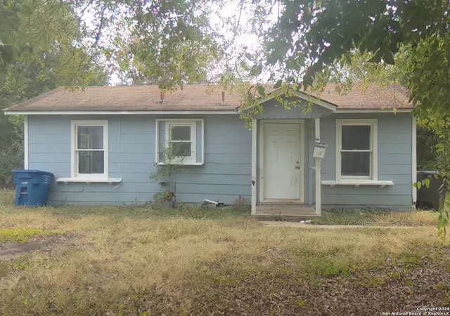 Photo 2 of Single family home for sale at 234 Kashmuir Pl, San Antonio, TX 78223 | MLS# 1825174 | Listing updated on 2026-06-13