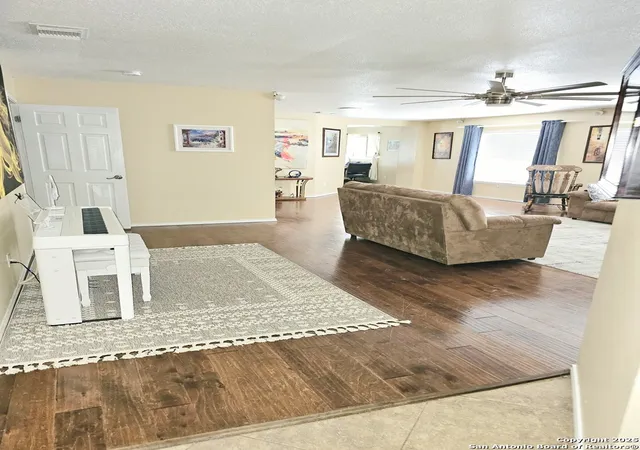 Photo 3 of Single family home for sale at 15822 Lomita Springs Dr, San Antonio, TX 78247 | MLS# 1825216 | Listing updated on 2025-08-15