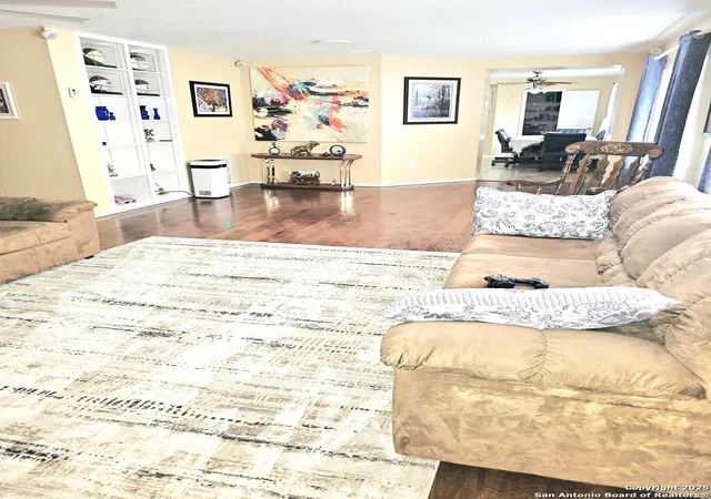 Photo 4 of Single family home for sale at 15822 Lomita Springs Dr, San Antonio, TX 78247 | MLS# 1825216 | Listing updated on 2025-08-15