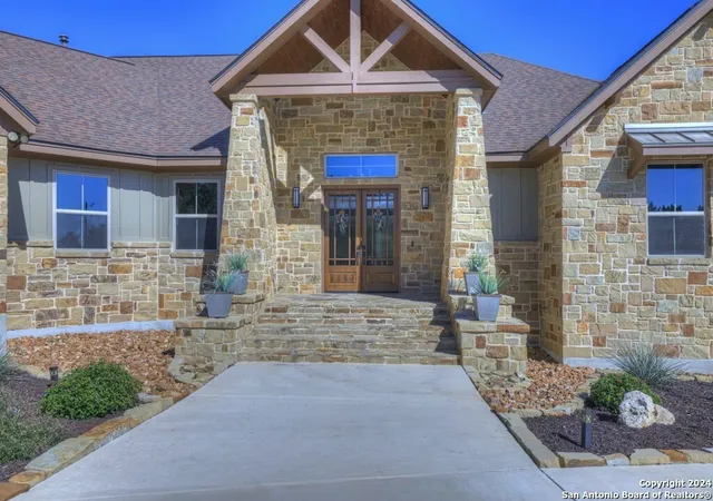 Photo 1 of Sale Pending at 121 Winecup, Spring Branch, TX 78070 | MLS# 1825354 | Listing updated on 2026-02-26