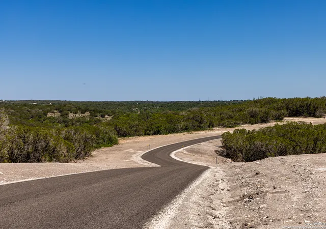 Photo 3 of Land for sale at 152 Countless Views Dr N, Kerrville, TX 78028 | MLS# 1825614 | Listing updated on 2024-12-06